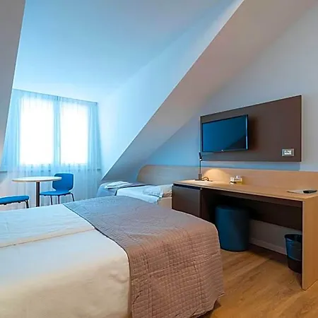 Hotel Caracas 3* Lignano Sabbiadoro
