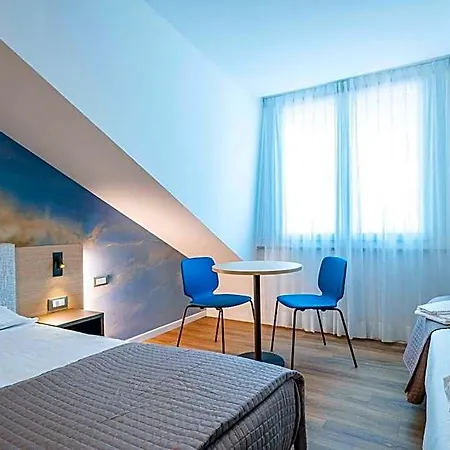 Hotell Hotel Caracas Lignano Sabbiadoro